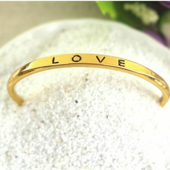 "Love" Cuff Bangle - Picture 4 of 6